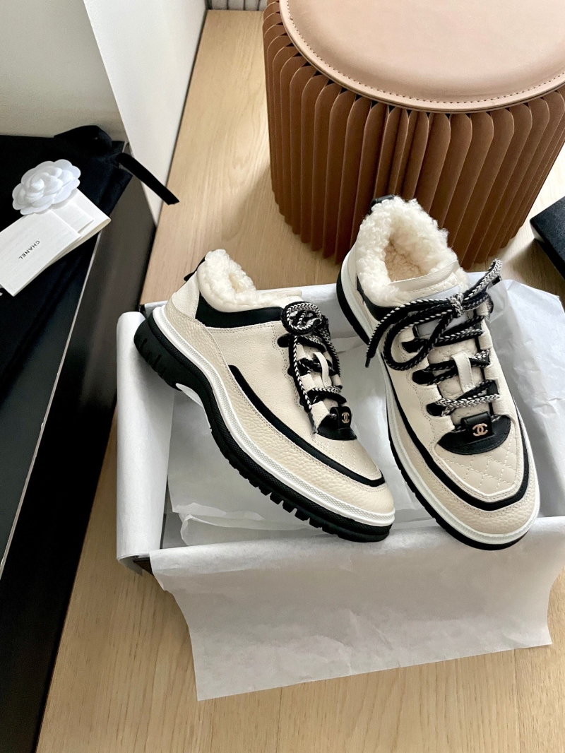 Ch**el sneakers